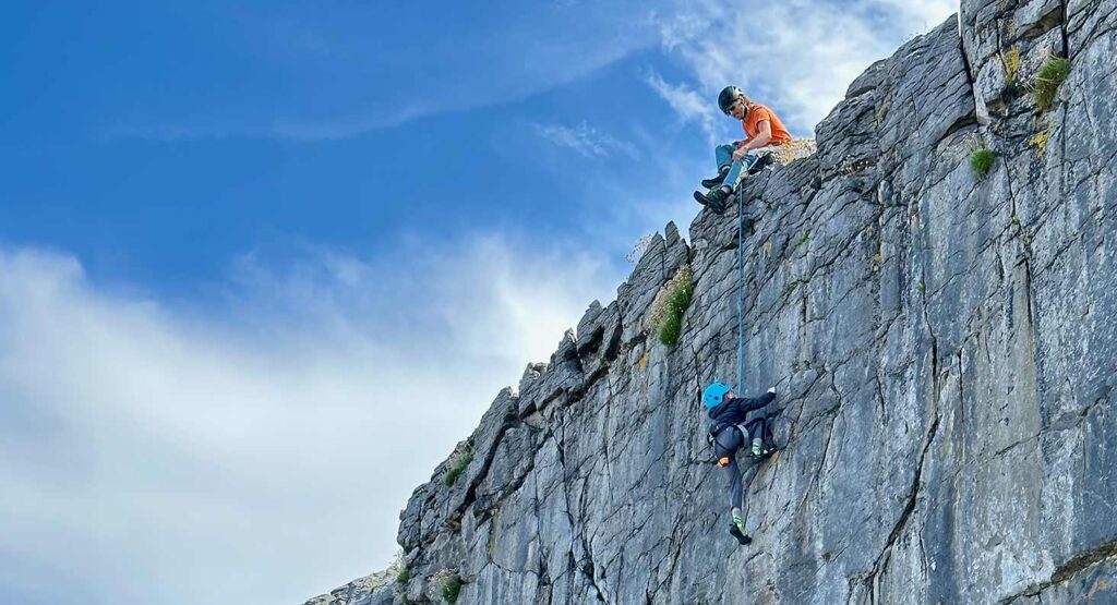 2 day introduction to rock climbing course 2