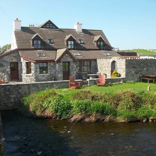 Aille River Tourist Hostel & Camping